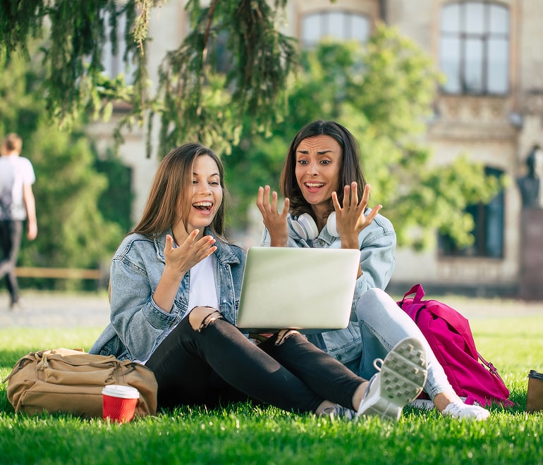 Student Researchers Develop Smart Traffic Management System