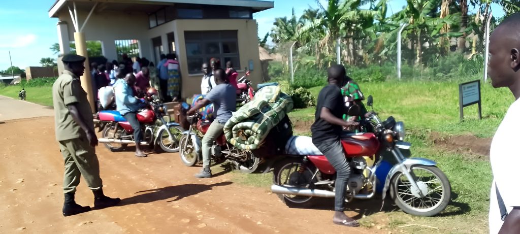 First Cohort of Degree Programme Students Arrives at the Gate
